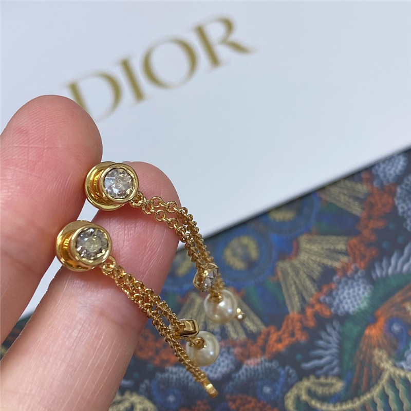 D10r crystal chain pearl earrings
