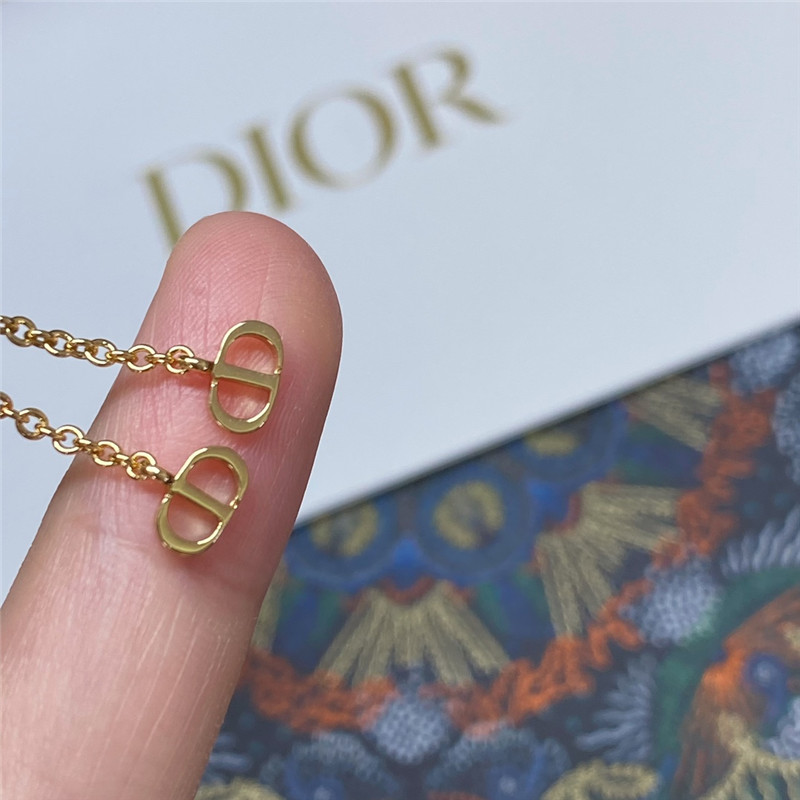 D10r crystal chain pearl earrings