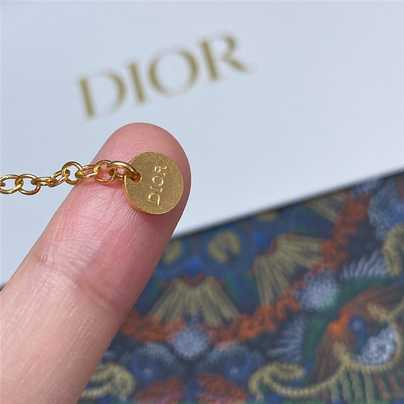 D10r letter bee star bracelet