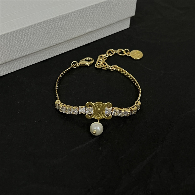Ce1i*e simple fashion bracelet