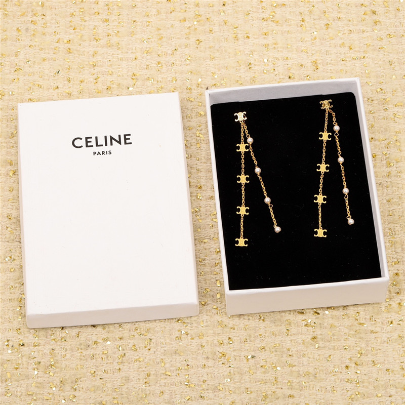 Ce1i*e three-dimensional arc de triomphe pearl earrings