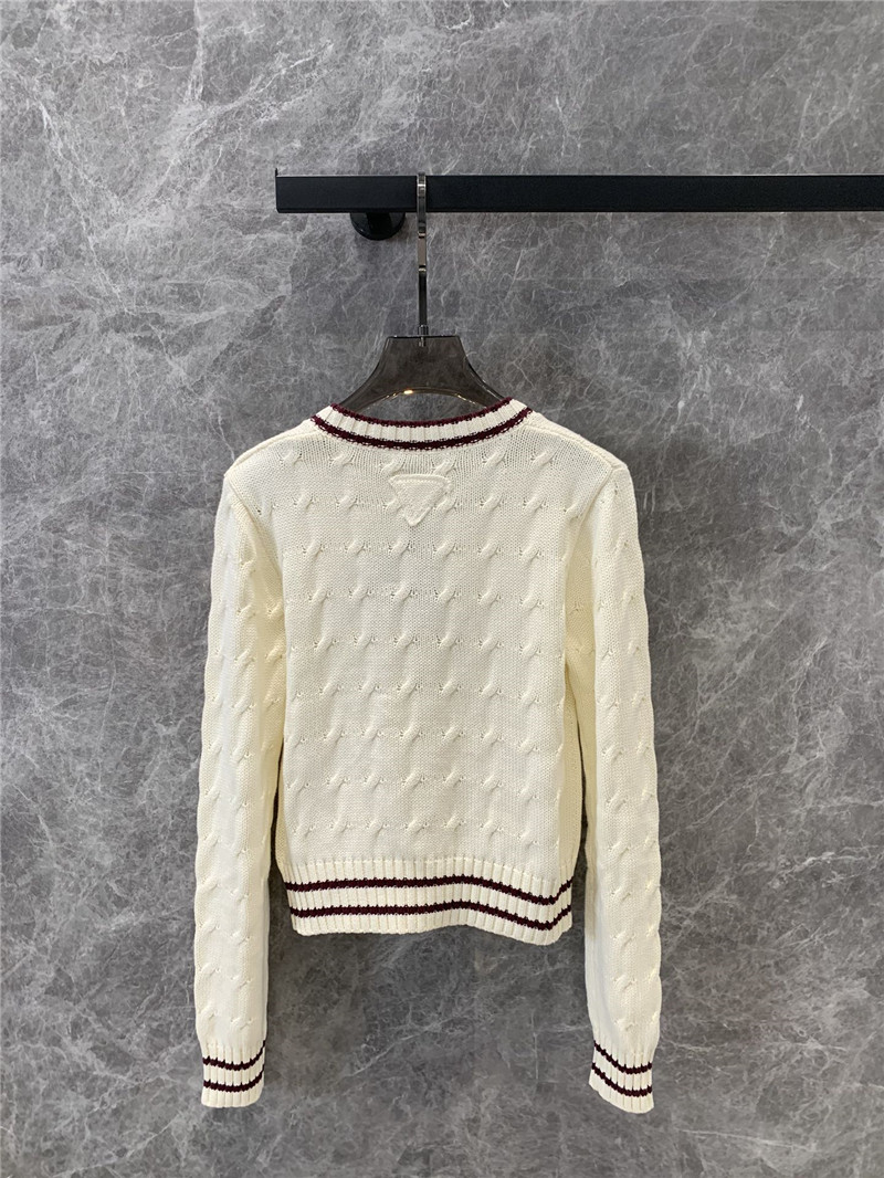 Pra*a crew neck cable cardigan replica d&g clothing