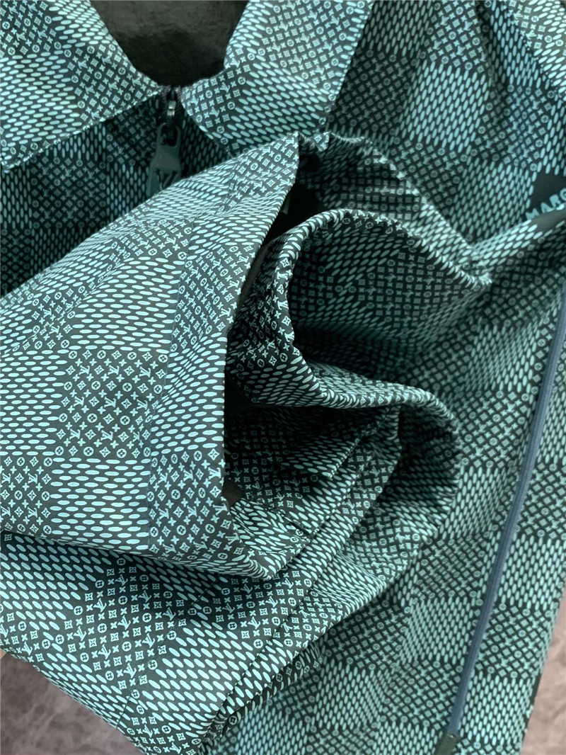 l0vis Vvtt0n lv jacquard hooded windbreaker jacket replicas clothes