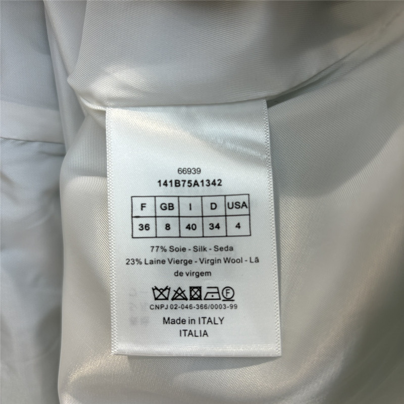 Va1e*ntin0 bow french short sleeve dress replica clothing