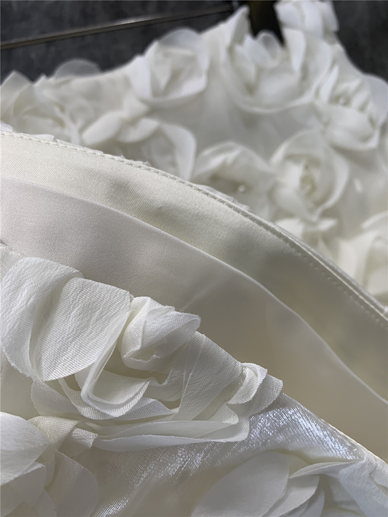 Va1e*ntin0 3d pearl flower skirt replica designer clothes