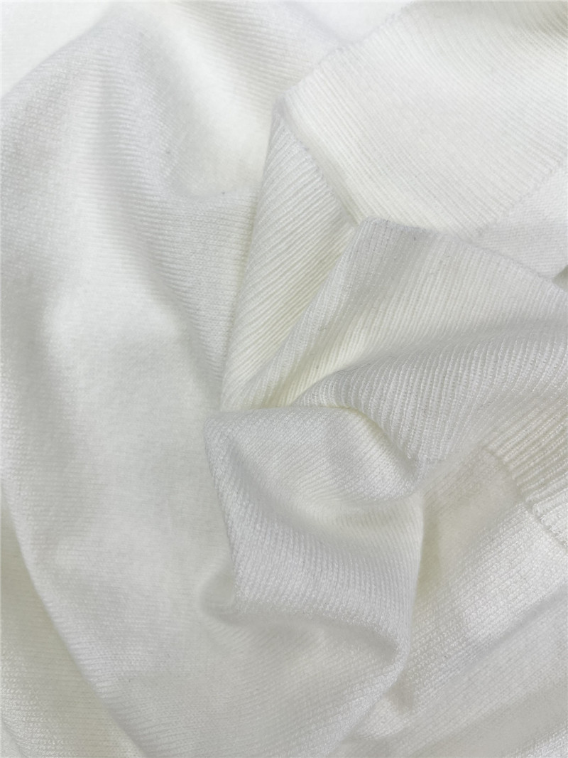 Ce1i*e knitted pullover high collar design long sleeves replica clothes