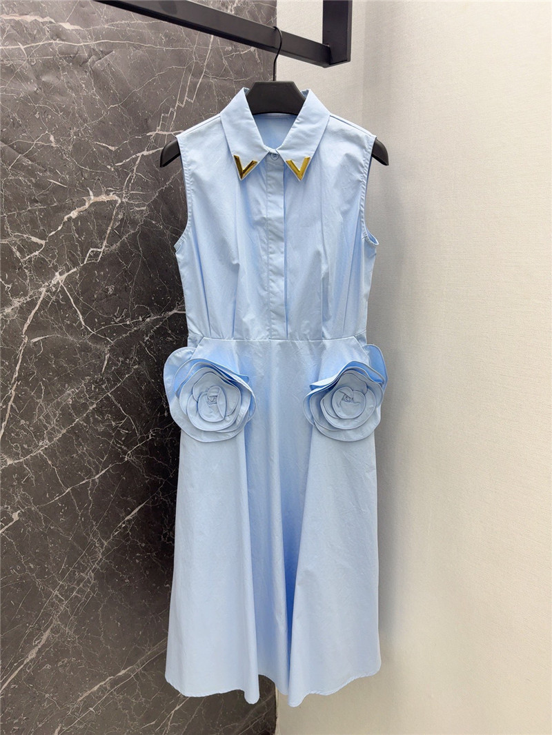 Va1e*ntin0 3d flower decoration lapel dress replica clothes
