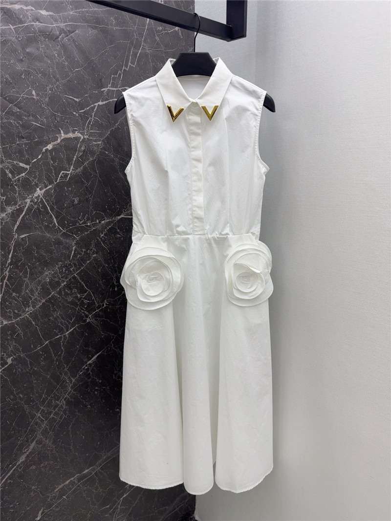 Va1e*ntin0 3d flower decoration lapel dress replica clothes