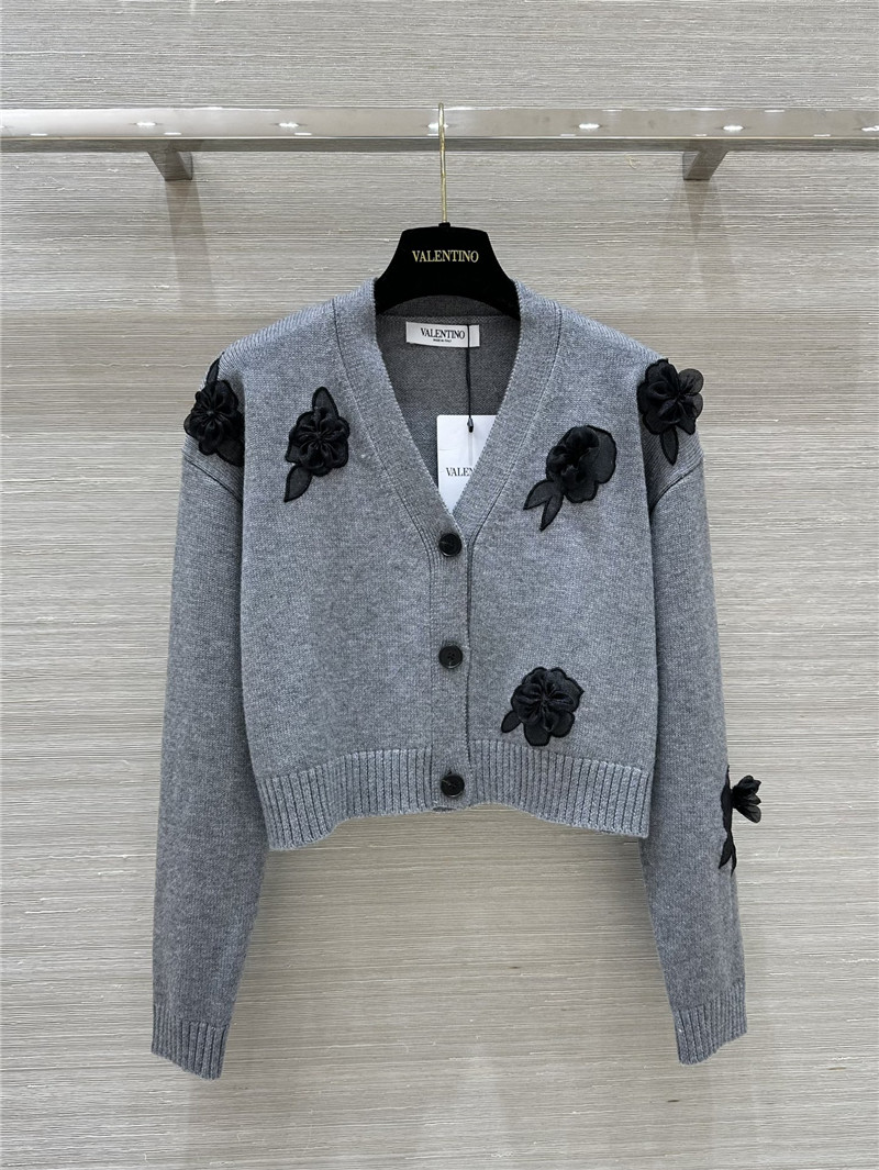 Va1e*ntin0 3d mesh flower small cardigan replica clothing