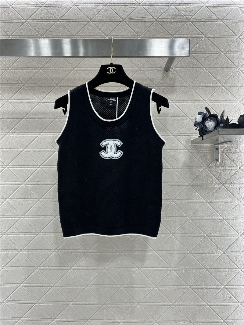 Ch**el round neck knitted vest replica clothes