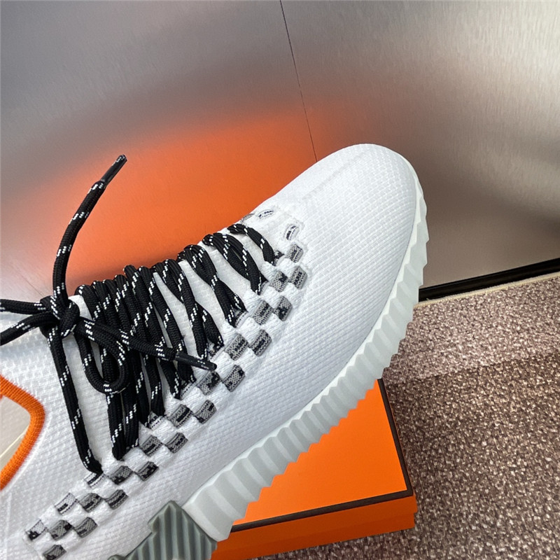 H**me5 white bouncing sneaker dupes