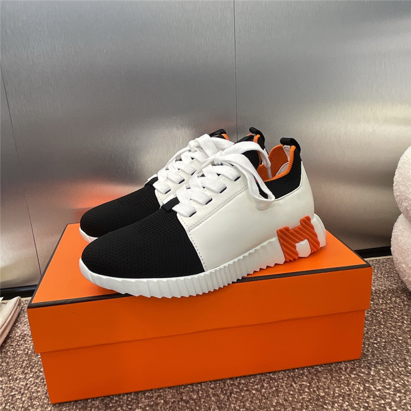 H**me5 bouncing sneaker black white women