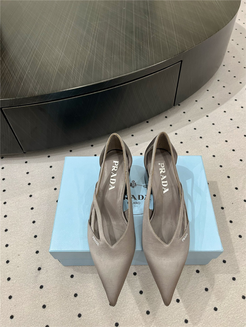 Pra*a grey satin cut-out pumps in silk viscose