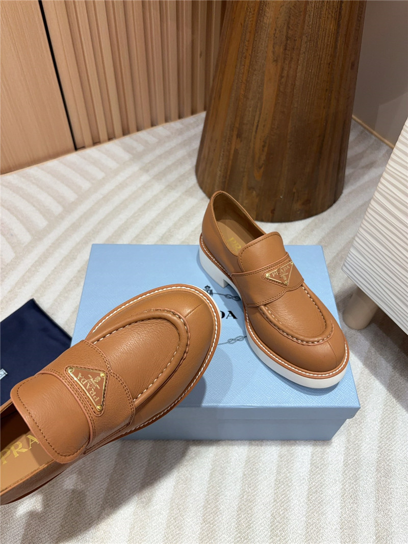 Pra*a beige double chocolate leather loafers