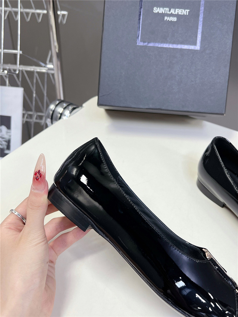 Sa1nt Lau*nt babylone ballet flats in black patent leather