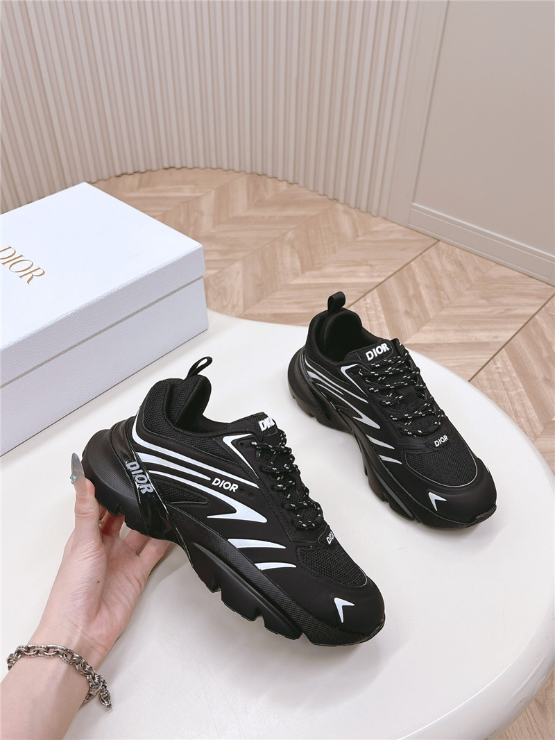 D10r b44 blade sneakers