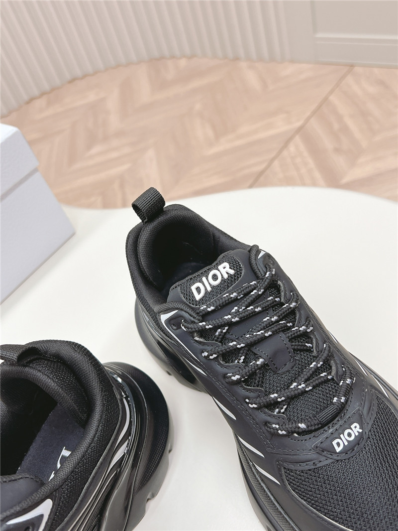 D10r b44 blade sneakers