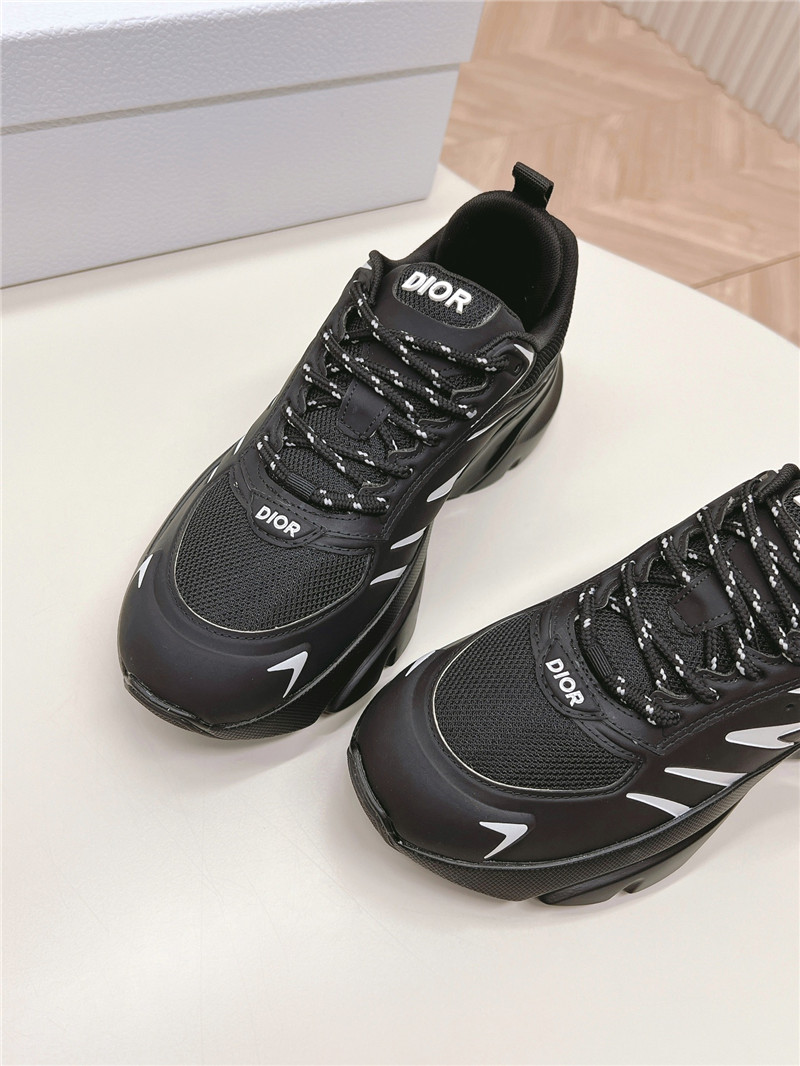 D10r b44 blade sneakers