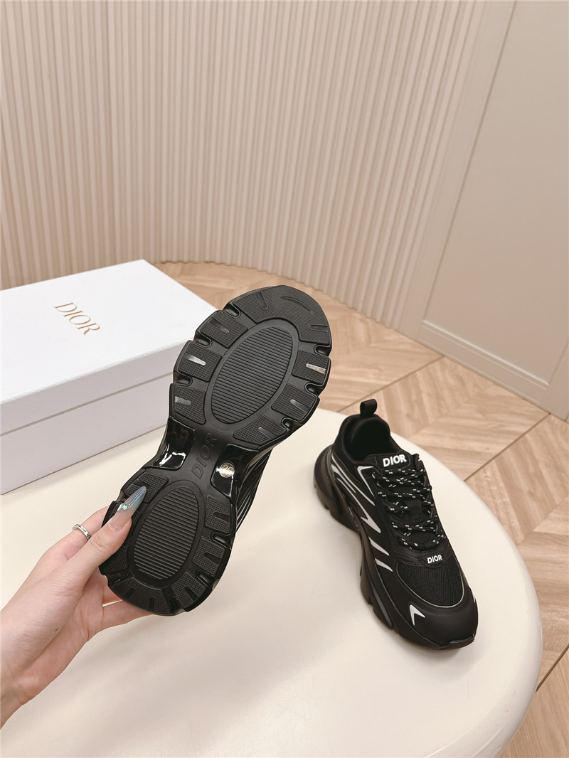 D10r b44 blade sneakers