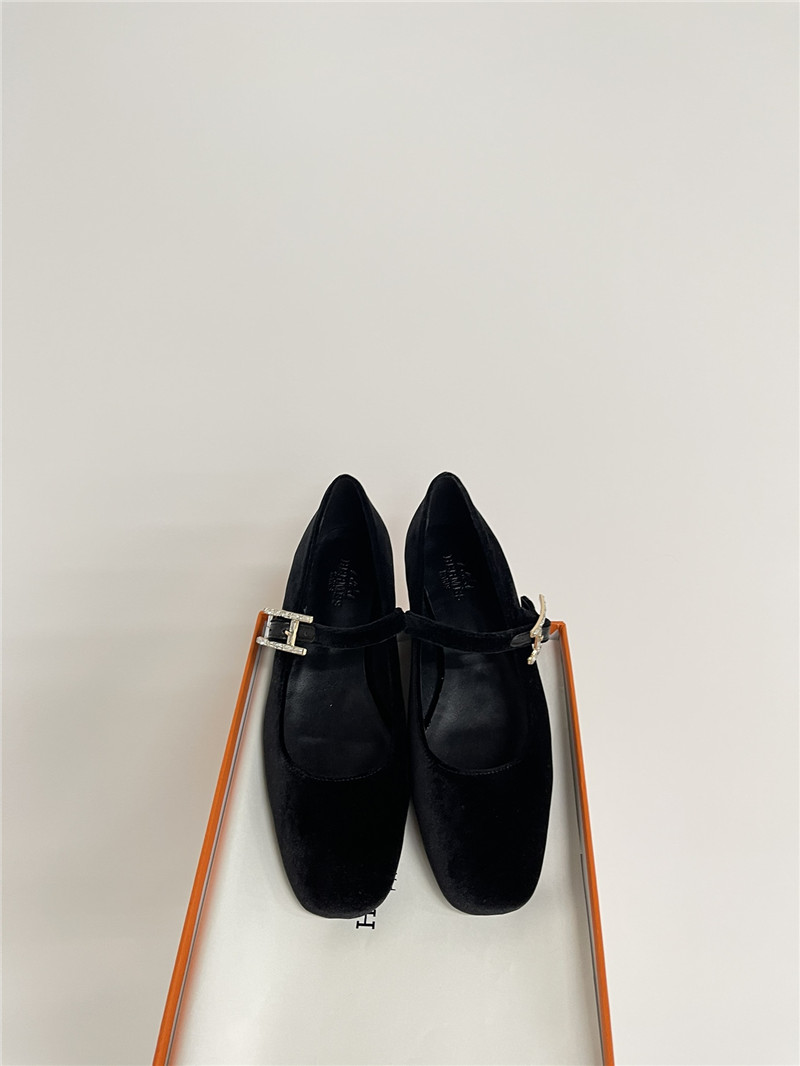 H**me5 jane ballet flats in black velvet