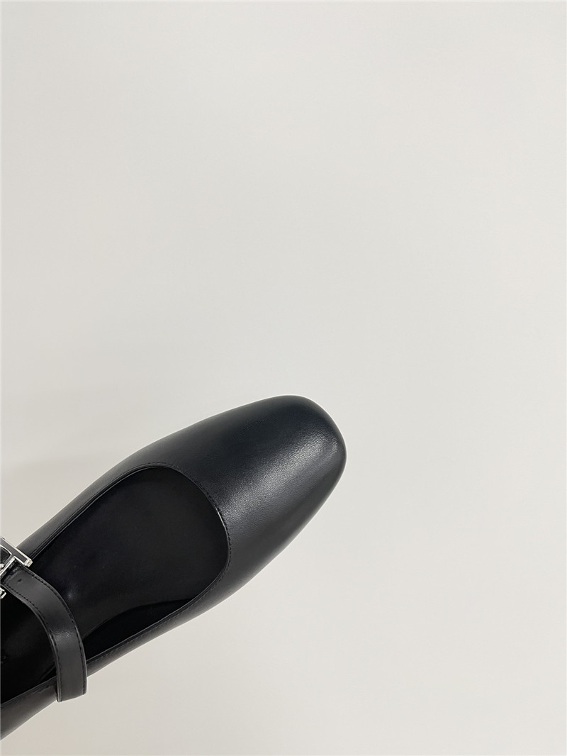 H**me5 jane ballet flats in black goatskin