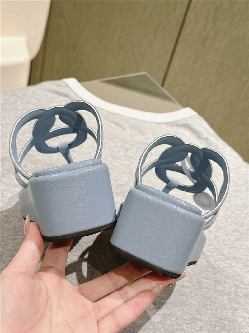 H**me5 gipsy sandal blue goatskin