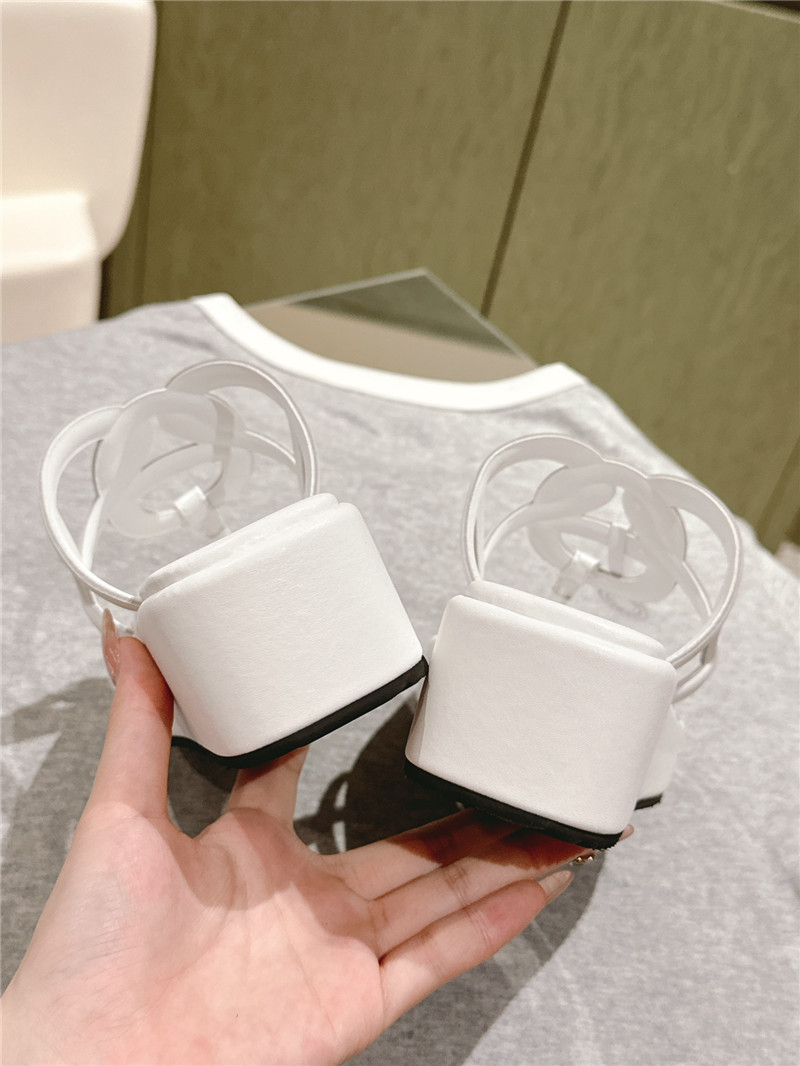 H**me5 gipsy sandal white goatskin