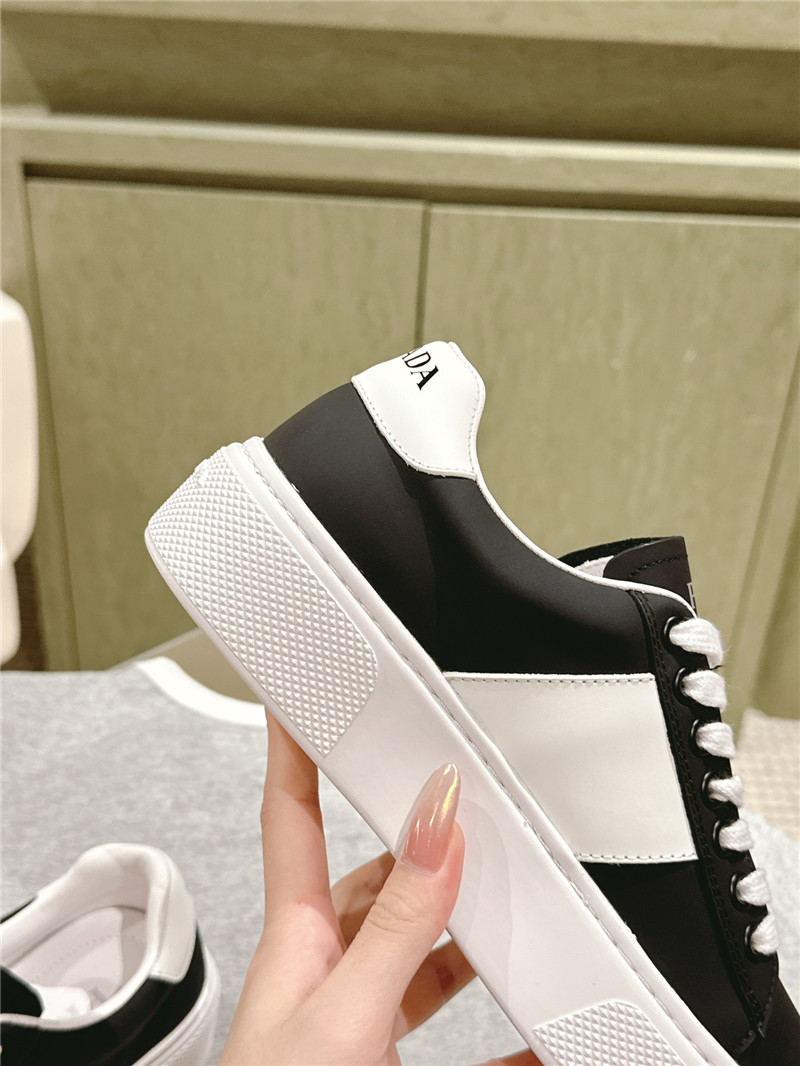 Pra*a laced low-top sneakers