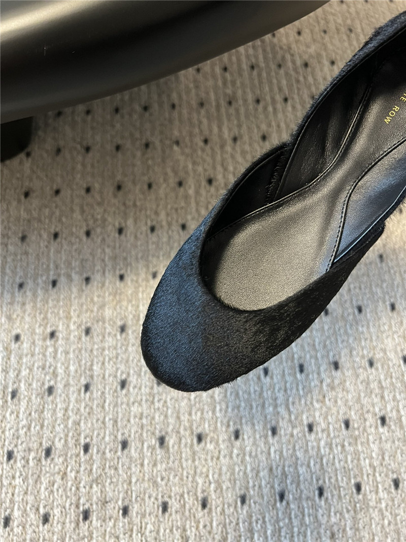 The R0w gemma ballet slipper black suede