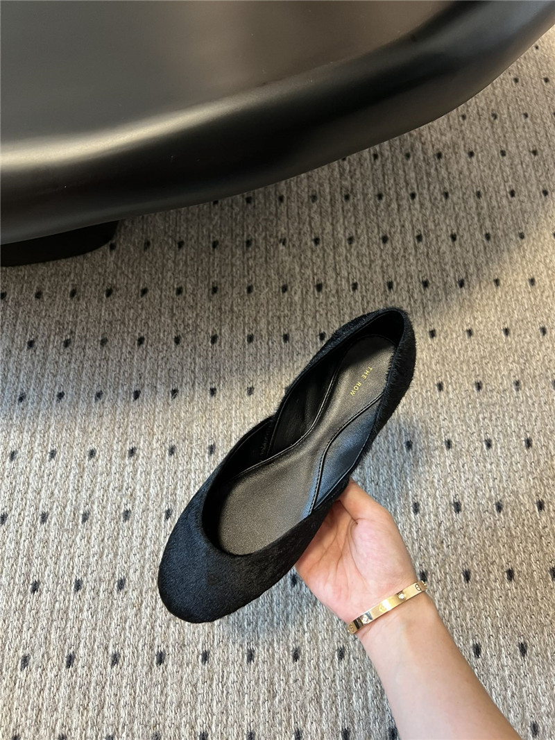 The R0w gemma ballet slipper black suede