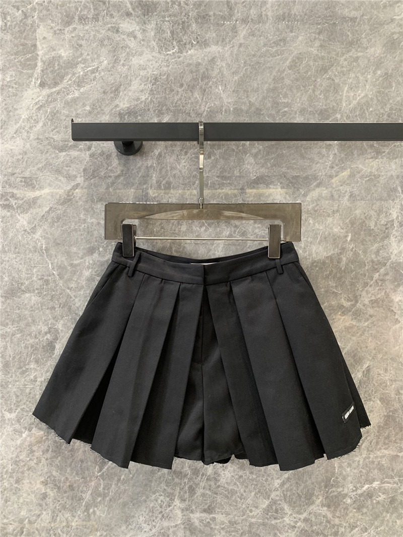 M1um1u micro-letter pleated apron-style pants skirt replicas clothes