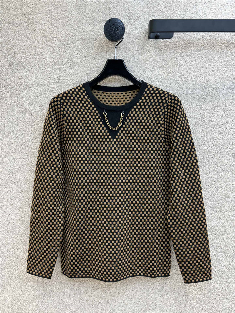 l0vis Vvtt0n lv checkerboard chain sweater replica clothes