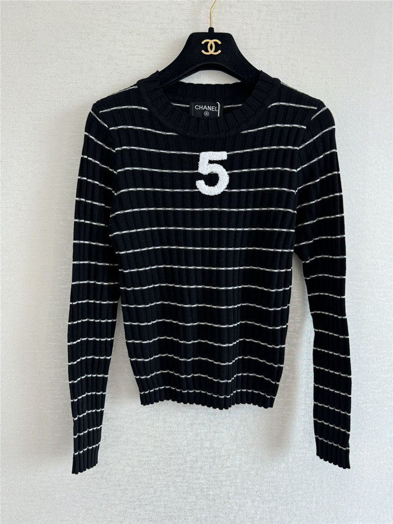 Ch**el used 5-shaped striped long-sleeved replica clothing
