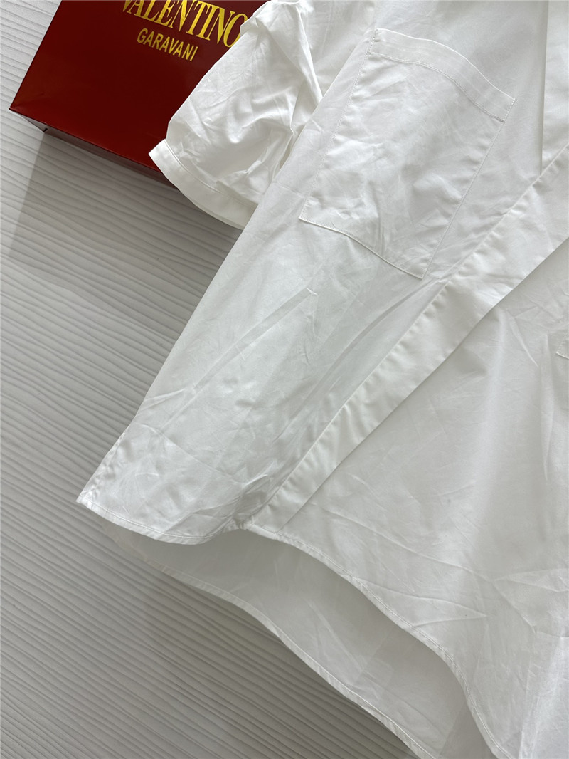 Va1e*ntin0 v-neck design oblique placket shirt replica d&g clothing