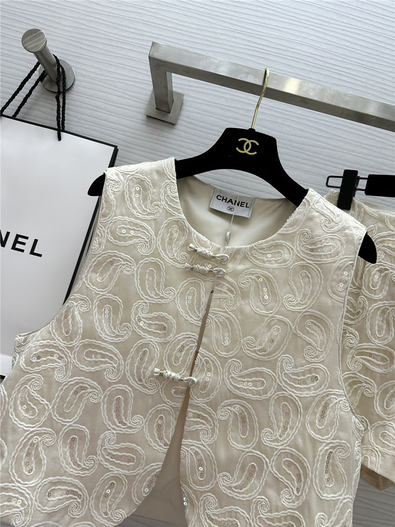 Ch**el buttoned vest + high waist shorts set replica d&g clothing