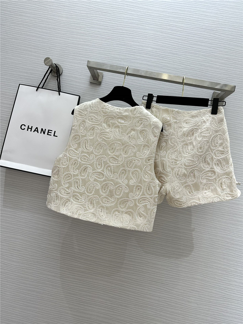Ch**el buttoned vest + high waist shorts set replica d&g clothing