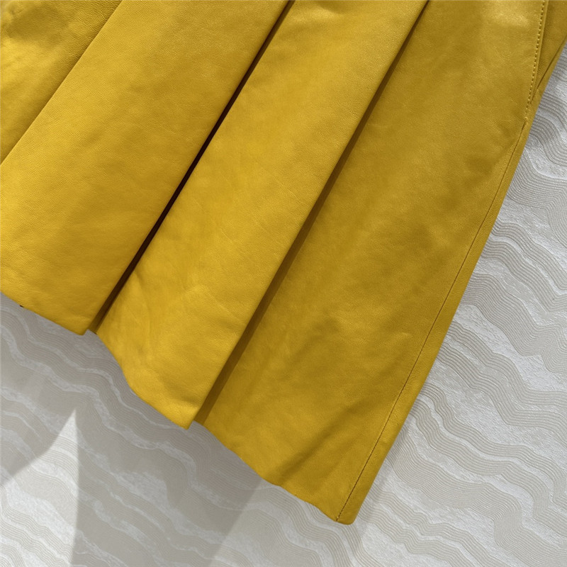 M1um1u lambskin skirt replicas clothes