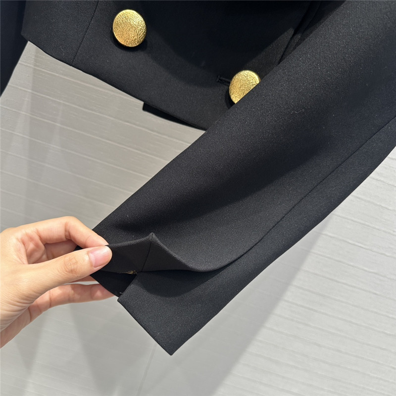 l0vis Vvtt0n lv hunting jacket with gold buttons replica clothes