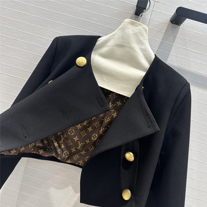 l0vis Vvtt0n lv hunting jacket with gold buttons replica clothes