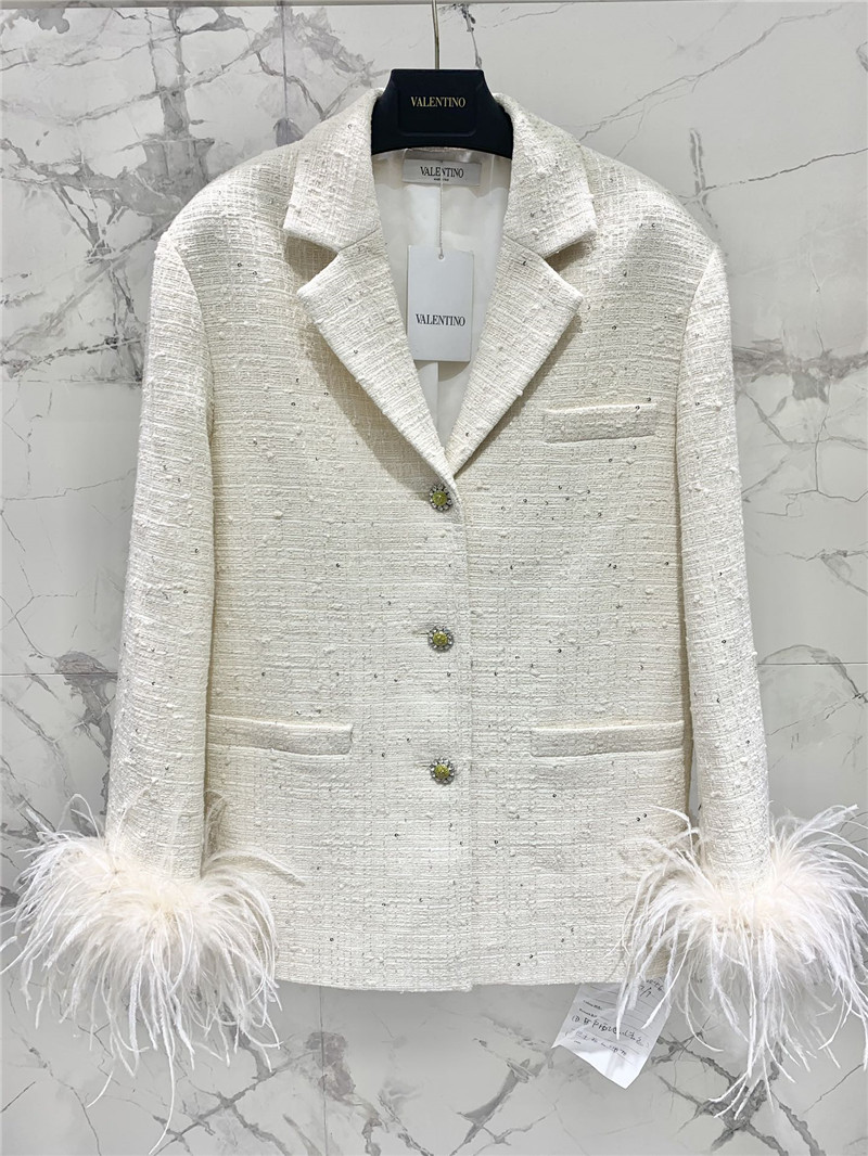 Va1e*ntin0 sequined ostrich feather cuffs suit replica clothes