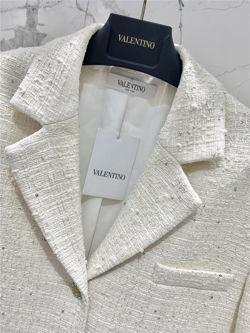 Va1e*ntin0 sequined ostrich feather cuffs suit replica clothes