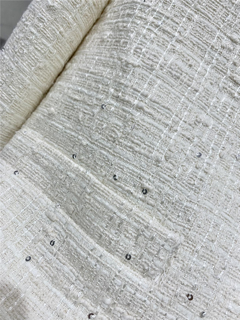 Va1e*ntin0 sequined ostrich feather cuffs suit replica clothes