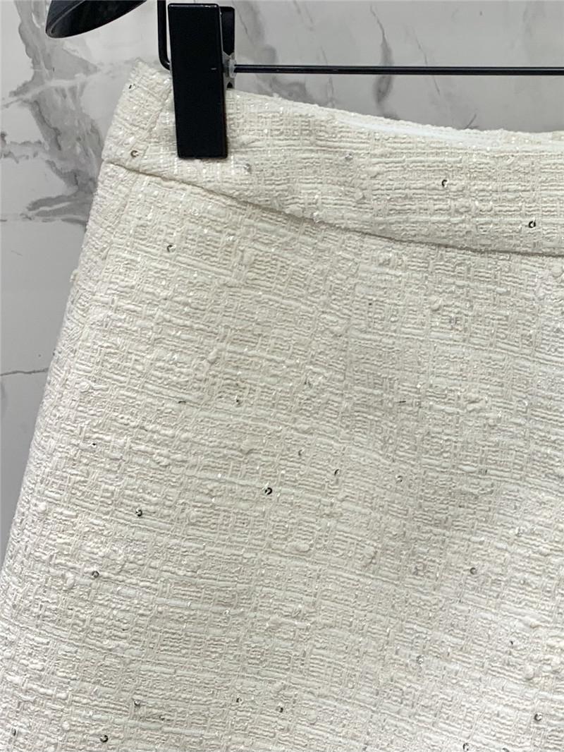 Va1e*ntin0 sequined ostrich feather cuffs suit replica clothes