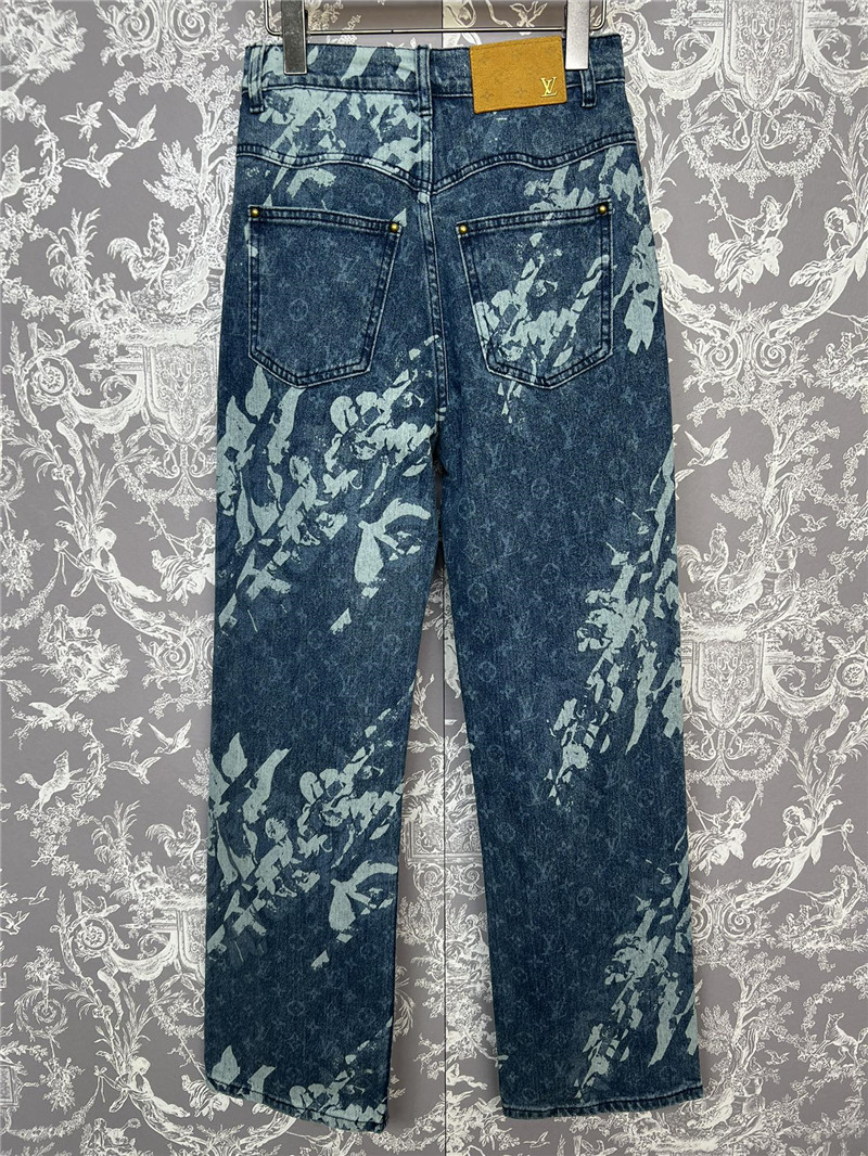 l0vis Vvtt0n lv lettering floral straight jeans replica clothing