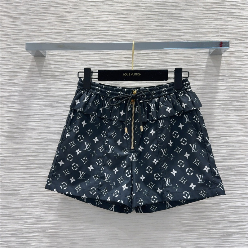 l0vis Vvtt0n lv hooded vest + shorts set replica clothes