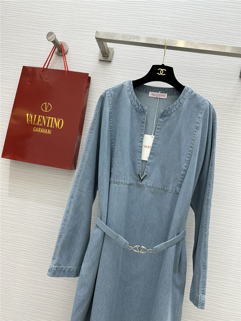 Va1e*ntin0 vintage denim maxi skirt replica clothing sites