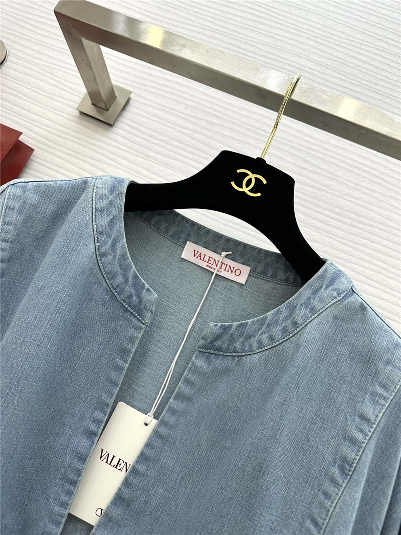 Va1e*ntin0 vintage denim maxi skirt replica clothing sites