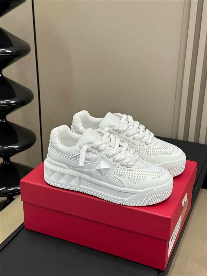 Va1e*ntin0 one stud xl nappa leather low-top sneaker