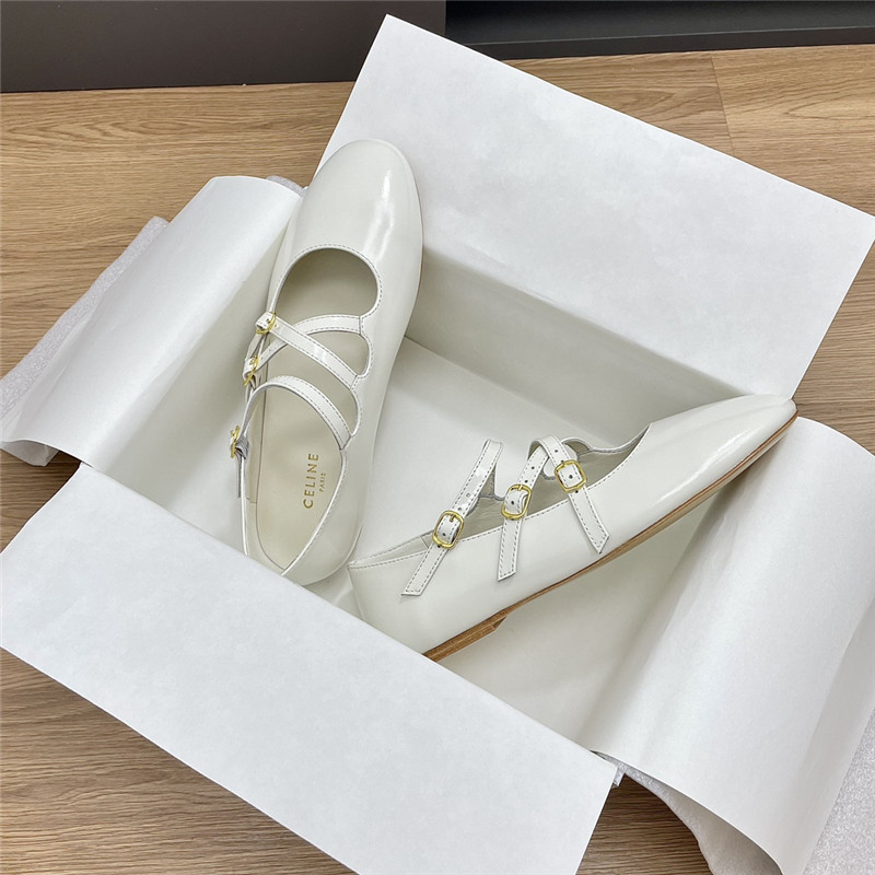 Ce1i*e criss-cross babies ballerinas white patent calfskin