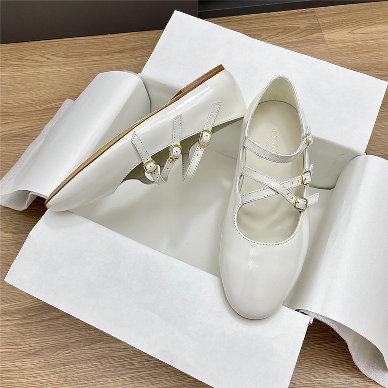 Ce1i*e criss-cross babies ballerinas white patent calfskin